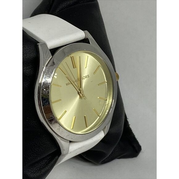 Michael Kors MK3222 Women's Silicone Analog Champagne Dial Quartz Watch XX472 - Picture 5 of 12